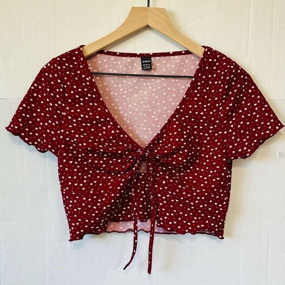 SHEIN Red With White Hearts Crop Top   Sz L   EUC - Picture 1 of 5